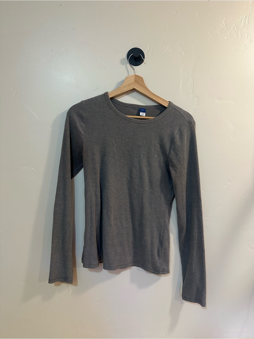 Old Navy Plus Ribbed Knit Long-Sleeve Tee Gray Medium - Picture 2 of 5